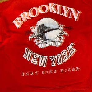 🚨TRENDY ZIP UP🚨